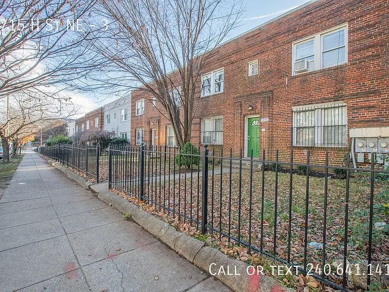 1715 H St NE #3 — Photo 2