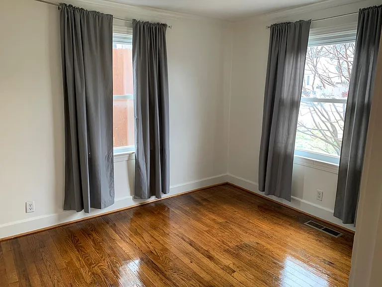 Bedroom in Front