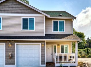 1050 SW 130th St #F, Burien, WA 98146