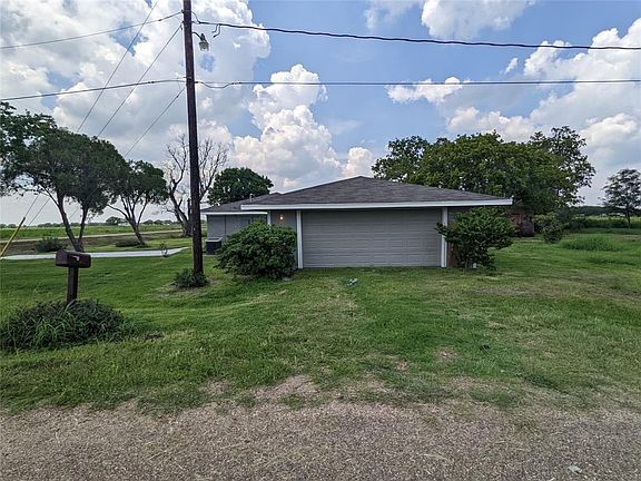 5th image of 383 County Road 227