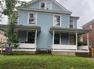 1026 9th St, Huntington, WV 25701