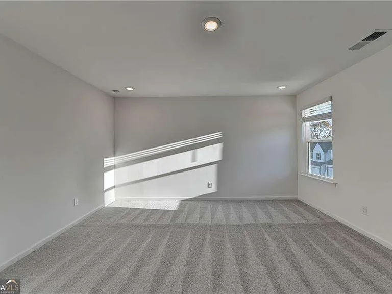 155 Star Ct — Photo 24