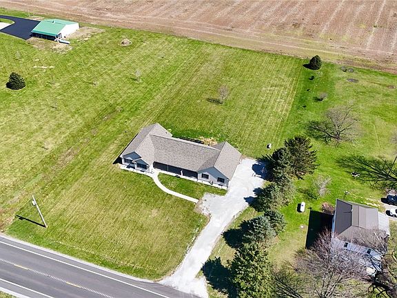 2nd image of 4893 N Us Highway 68