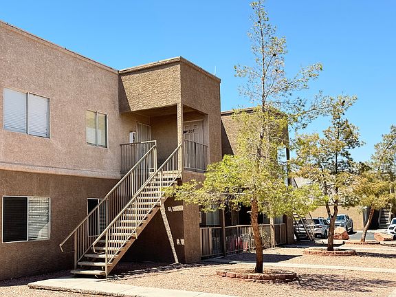 2nd image of 1682 N Lamont St APT 206