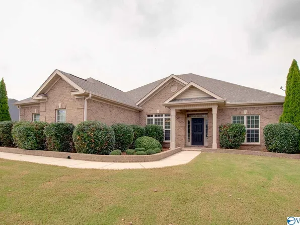 104 Pintlalla Pl, New Market, AL 35761