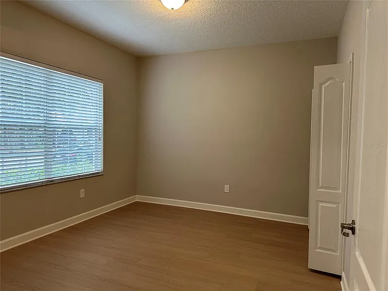 15168 Evergreen Oak Loop — Photo 5
