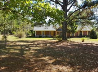 3094 Redland Rd, Wetumpka, AL 36093