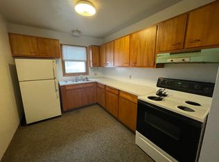 208 S 1st St APT 4, Council Bluffs, IA 51503