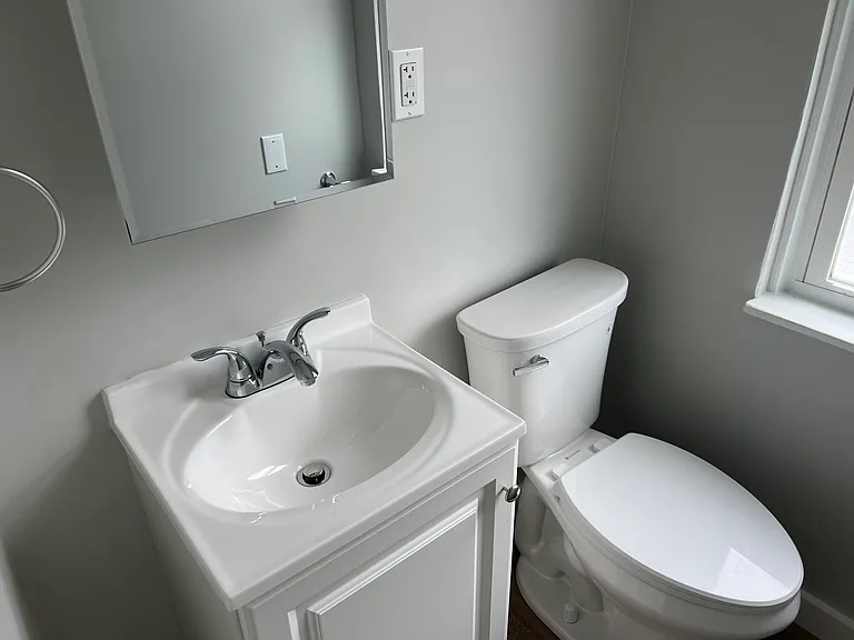 2468 N Charles St — Photo 14