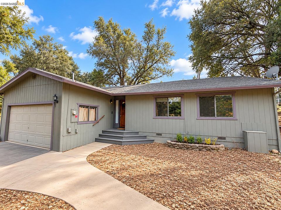 1st image of 20663 Ferretti Rd