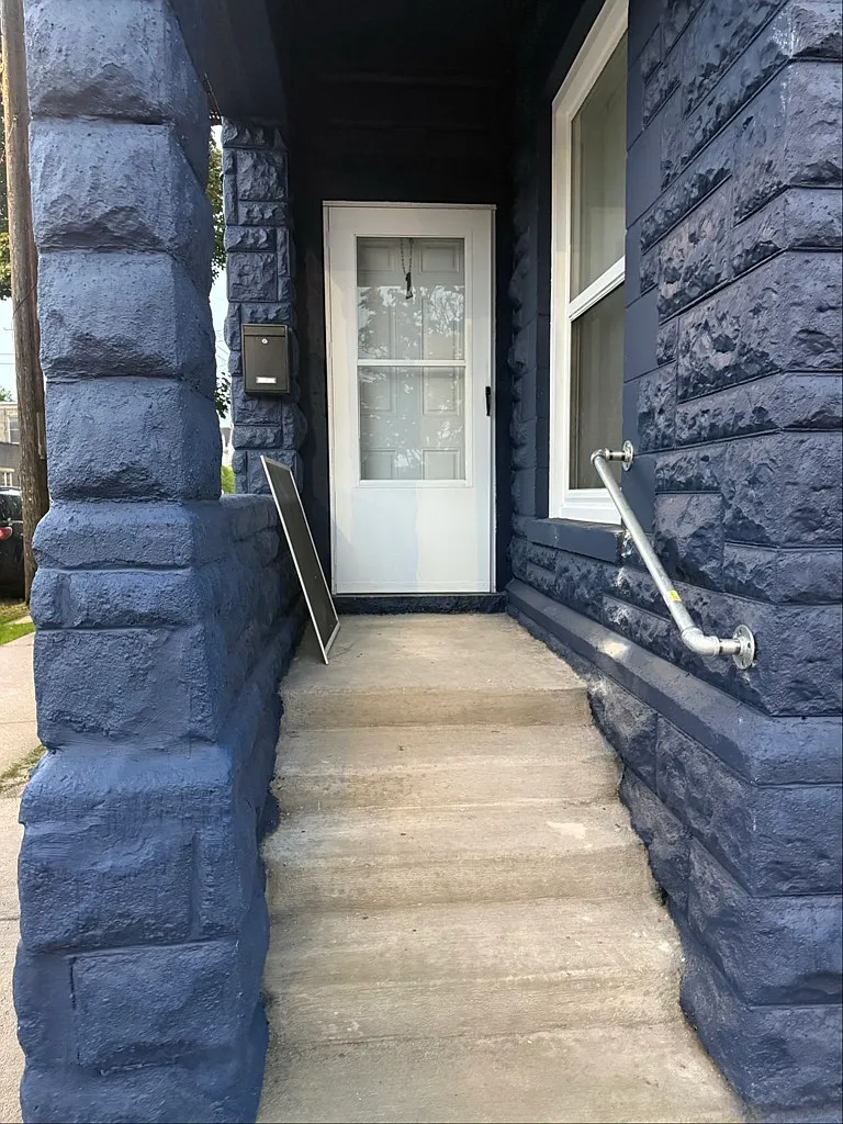 Cozy 1-Bedroom Apartment in Walkers Point, Milwaukee — Photo 2