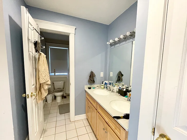23 Iroquois St #23 — Photo 12
