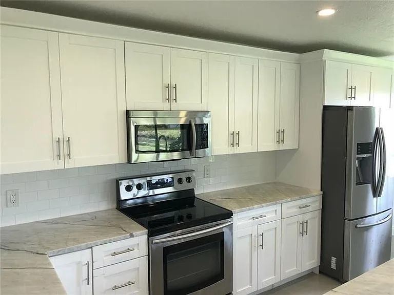 9015 W Sunrise Blvd — Photo 4
