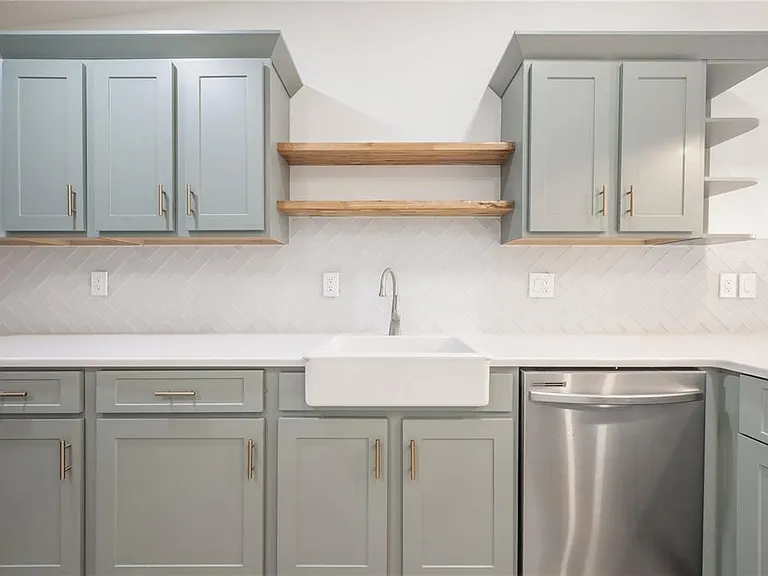 1508 E Jean St — Photo 14