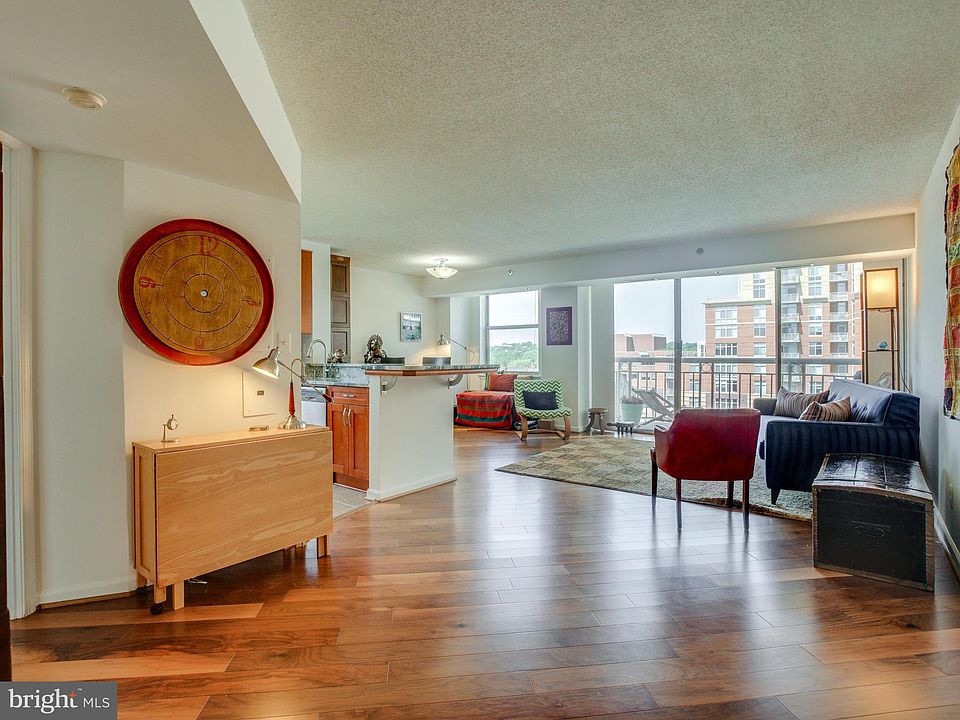 1st image of 1200 Braddock Pl APT 515