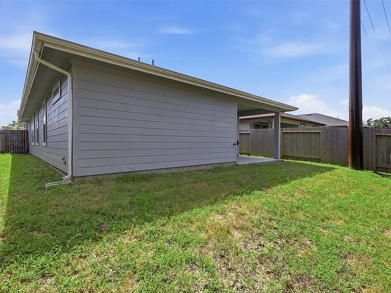 12914 Wempe Way — Photo 20