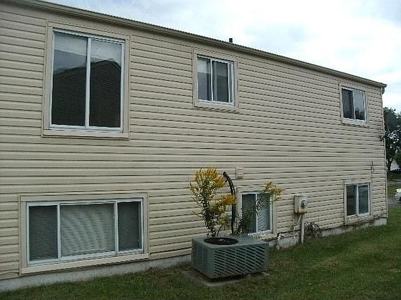 2nd image of 4415 Trotter Dr