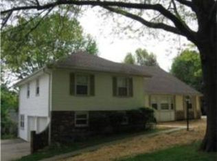 11725 Wornall Rd, Kansas City, MO 64114