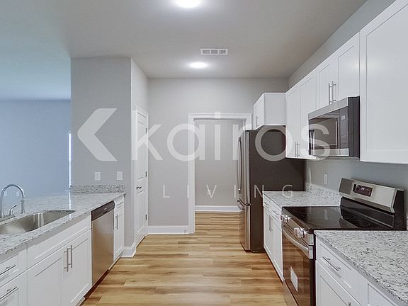 4th image of 13730 Willowmore Dr