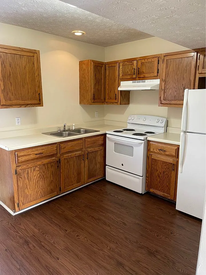 141 Alycia Drive - 1 — Photo 4