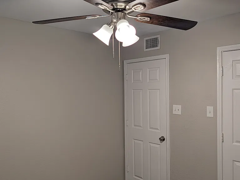 118 Westridge Dr — Photo 16