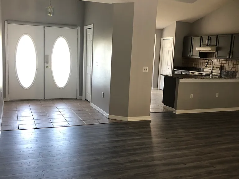 126 Oak Promenade Ct — Photo 9