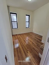 Rented by Metro Park Realty Inc