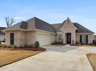 180 Cornerstone Dr, Madison, MS 39110