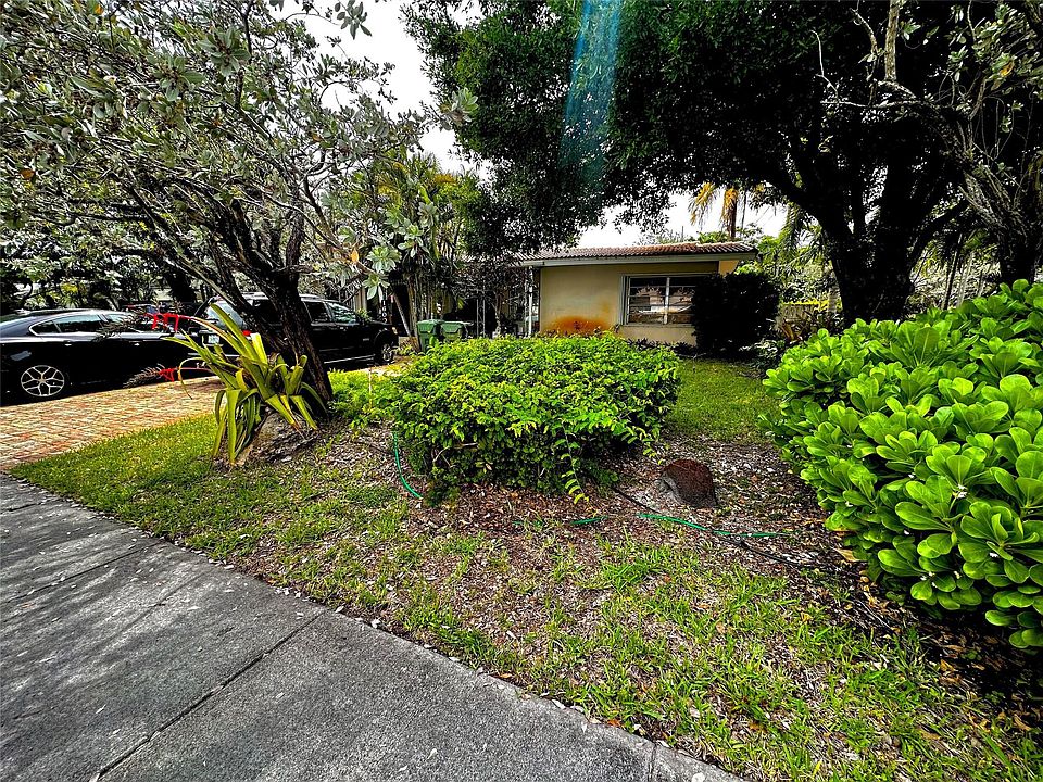 1st image of 1600 Middle River Drive