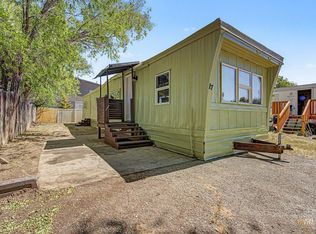 501 E 44th St TRAILER 17, Garden City, ID 83714
