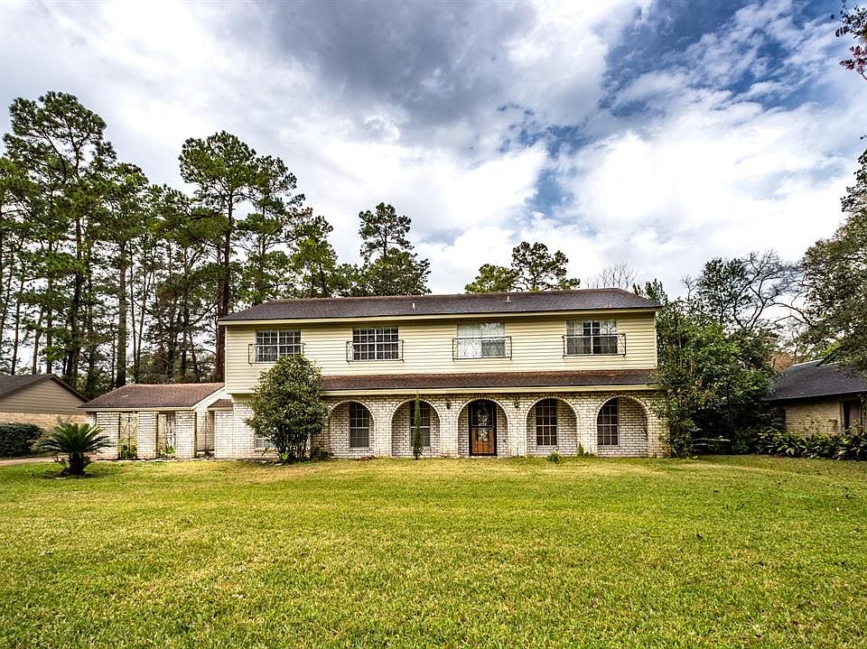 1st image of 12923 King Cir