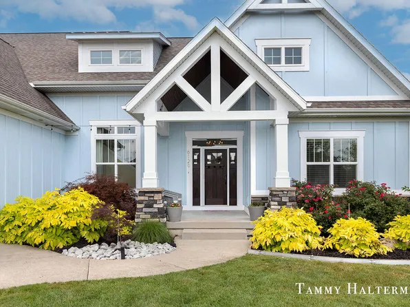 6129 W Bay Ct, Hudsonville, MI 49426