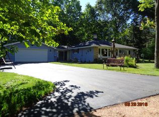 N5450 E Wilson Lake Rd, Wild Rose, WI 54984