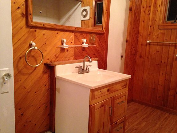 5th image of 6527 Deforest Ave