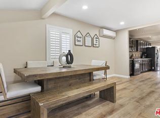 11810 Snelling St, Sun Valley, CA 91352