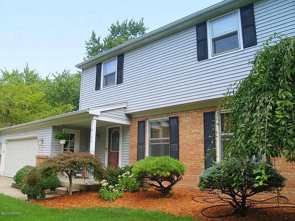 3rd image of 3134 Chamberlain Ave SE