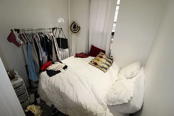 Rented by Mossanen Group | media 29