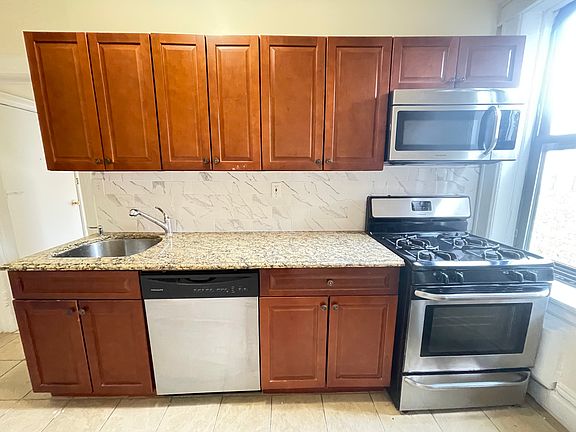 5th image of 343 Fairmount Ave #43E