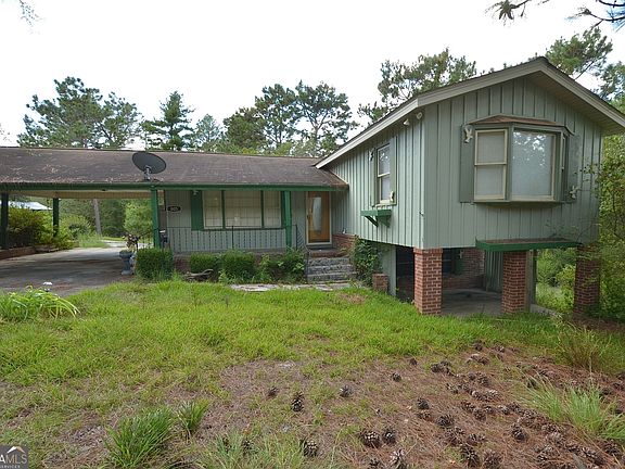 2nd image of 805 Antioch Church Rd