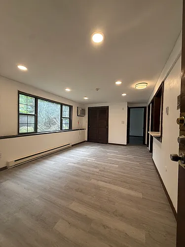 49 Spencer Rd #14H Photo 1