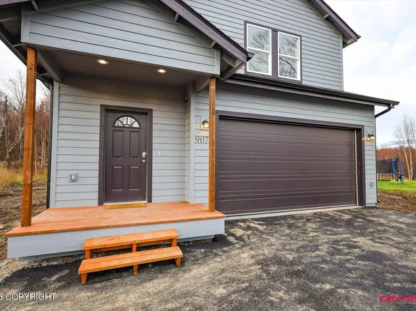 9075 E Spring Creek Cir, Palmer, AK 99645