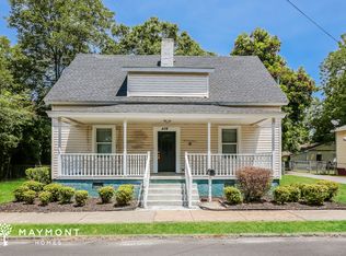 408 W Pitts St, Clinton, SC 29325