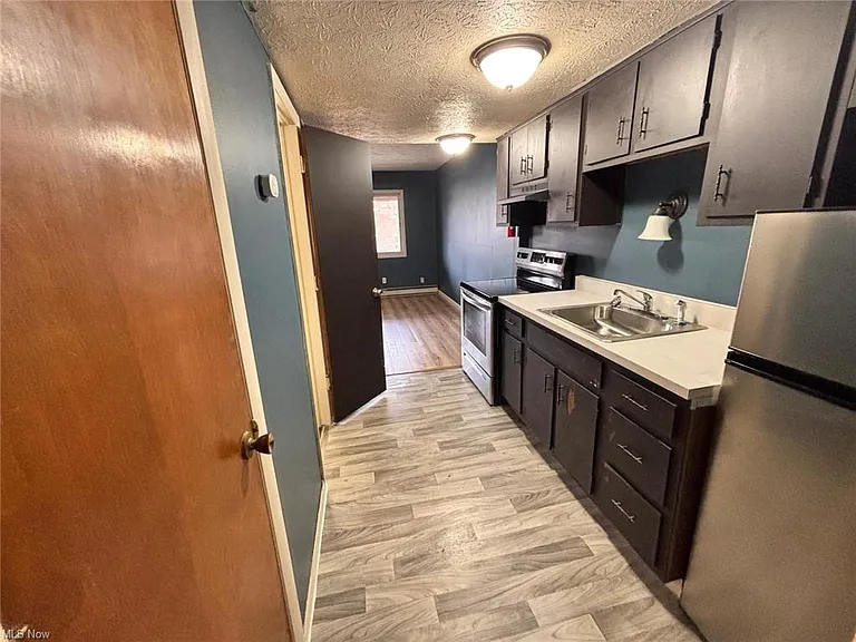 519 Crosby St #10 — Photo 4