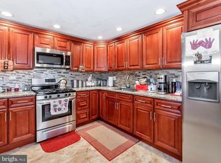 7111 Tulip St, Philadelphia, PA 19135