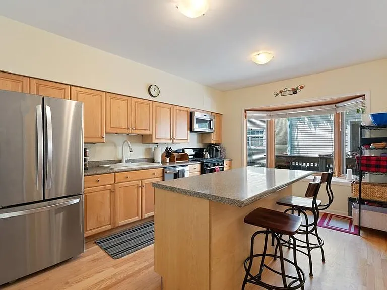 2703 N Dayton St #3 — Photo 3