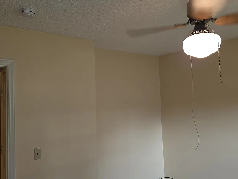 614 Garfield Dr — Photo 6