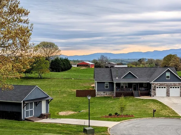 400 Grace Dr, Greeneville, TN 37745