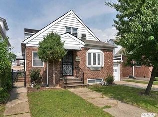 3012 154th St, Flushing, NY 11354