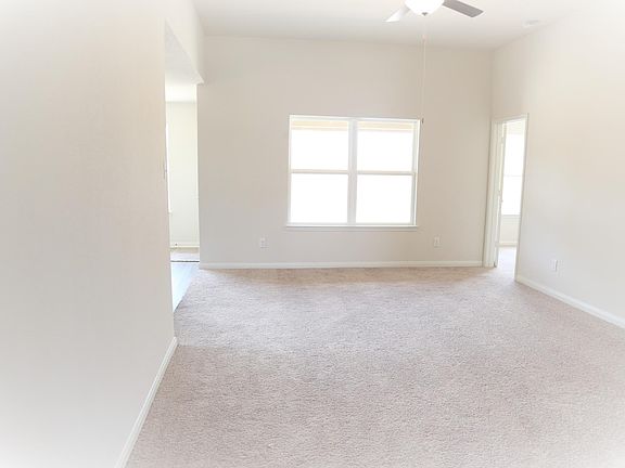 3rd image of 369 Barrel Cactus Dr