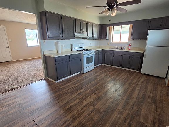5th image of 1229 Seville Loop